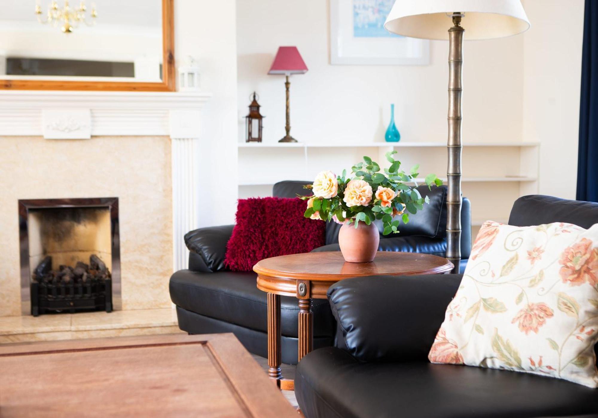 Stunning 6 Bedroom Cottage Near Cornish Coast Bude Eksteriør bilde