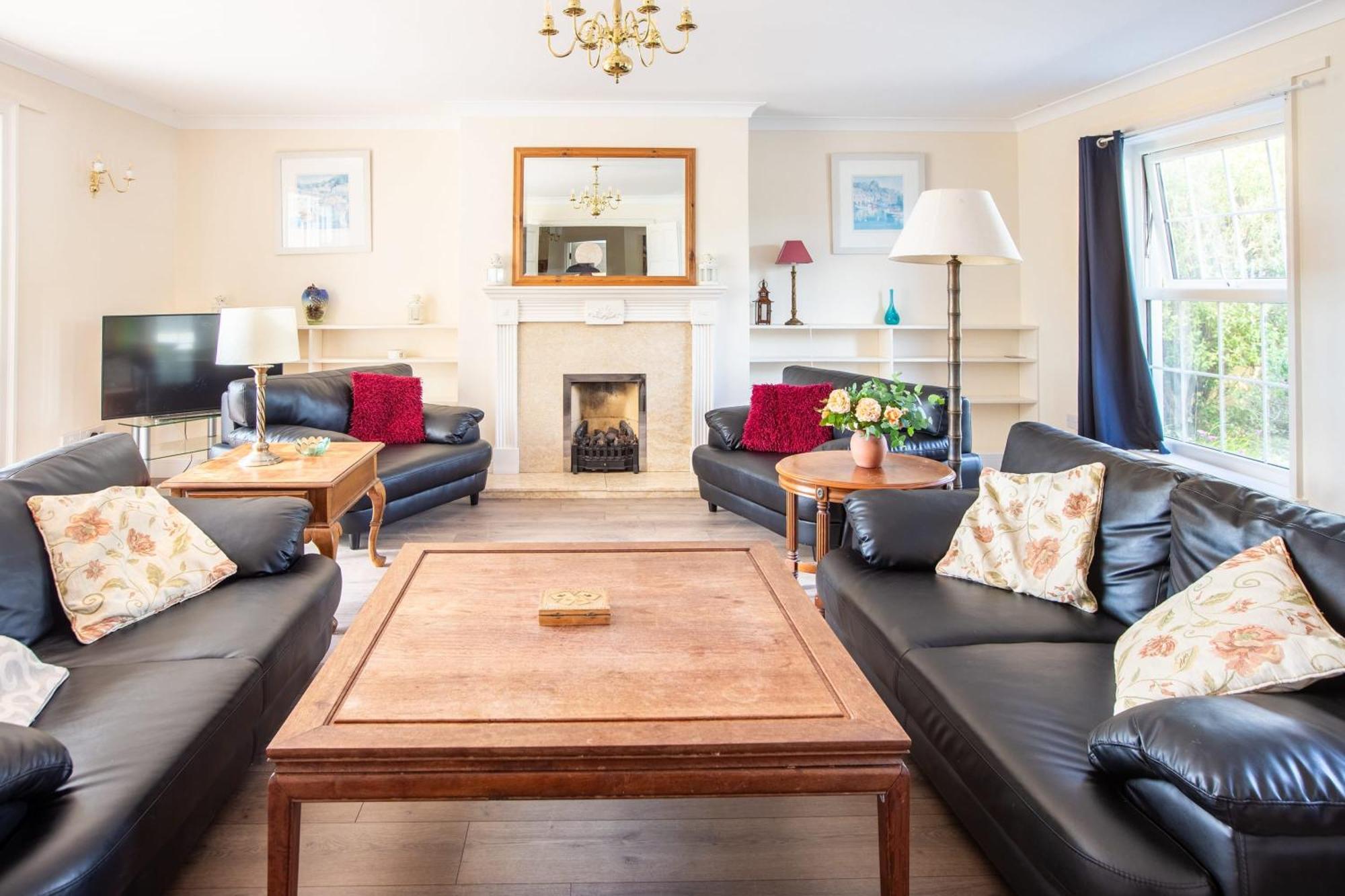 Stunning 6 Bedroom Cottage Near Cornish Coast Bude Eksteriør bilde