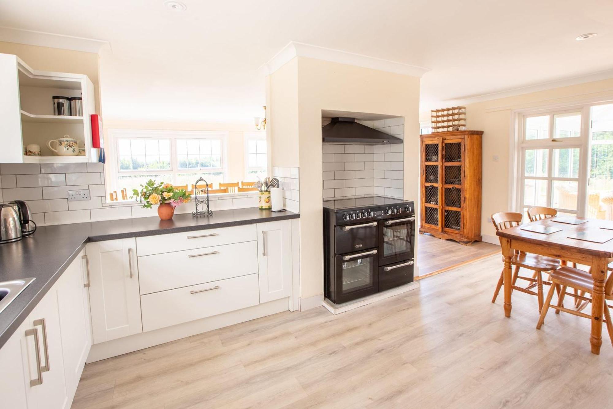 Stunning 6 Bedroom Cottage Near Cornish Coast Bude Eksteriør bilde