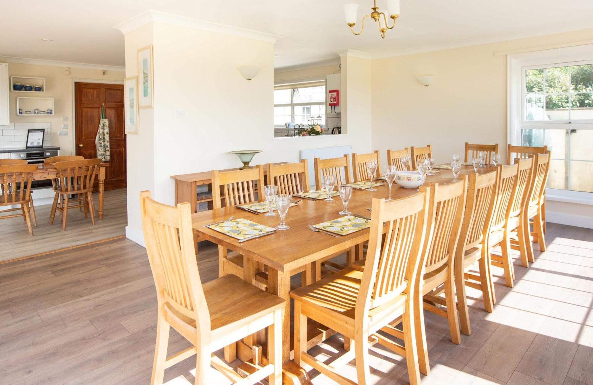 Stunning 6 Bedroom Cottage Near Cornish Coast Bude Eksteriør bilde