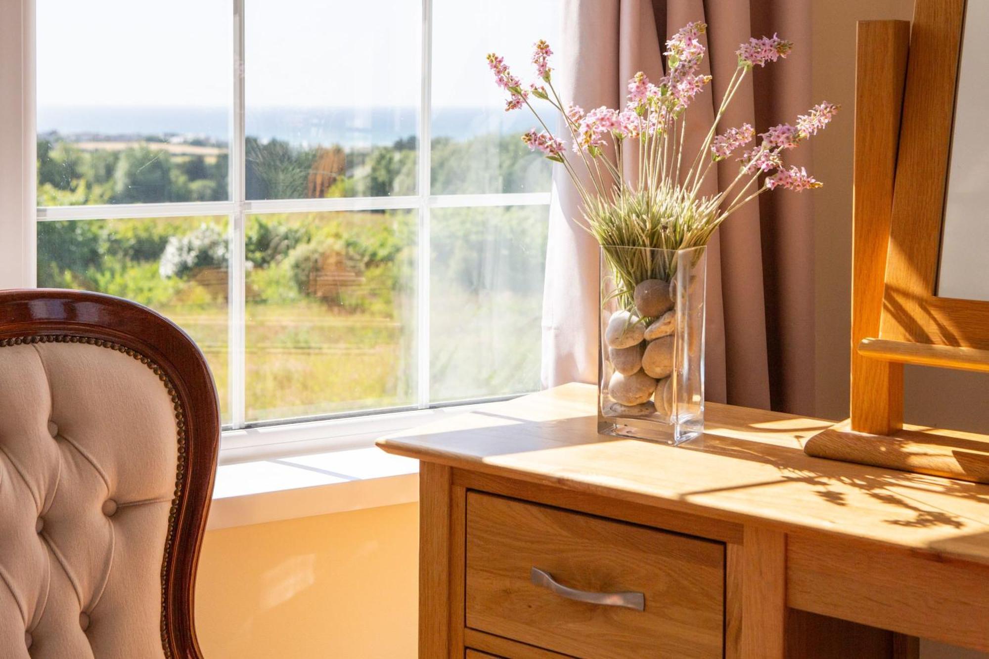 Stunning 6 Bedroom Cottage Near Cornish Coast Bude Eksteriør bilde