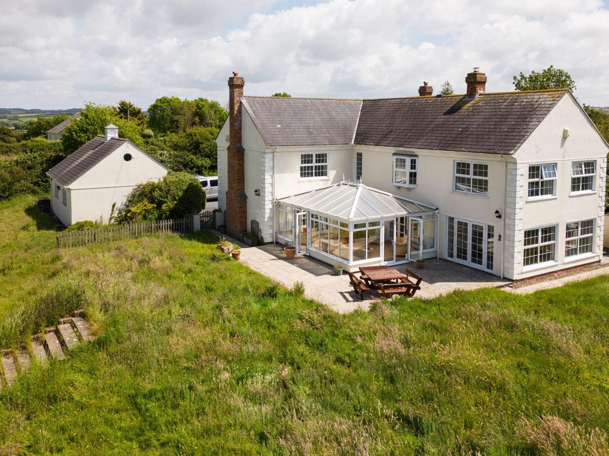 Stunning 6 Bedroom Cottage Near Cornish Coast Bude Eksteriør bilde